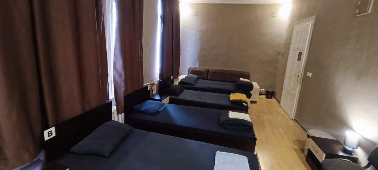 Best Private Rooms In The Center Sofia Exterior photo